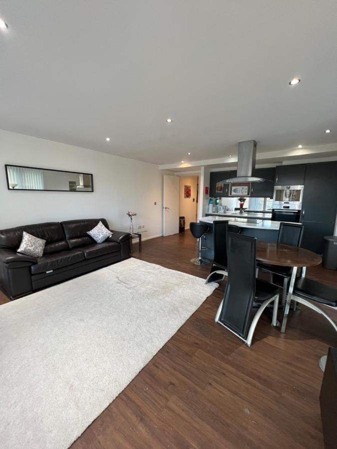 Appartement Royal Victoria Flat2 à Londres Extérieur photo