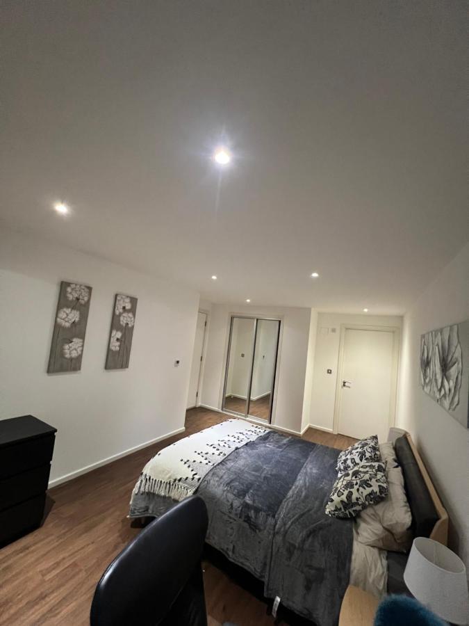 Appartement Royal Victoria Flat2 à Londres Extérieur photo