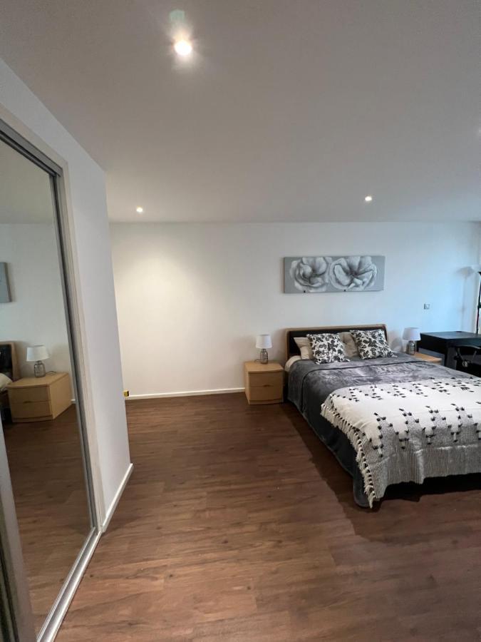 Appartement Royal Victoria Flat2 à Londres Extérieur photo